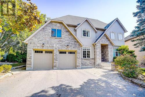 19 Anglin Drive, Richmond Hill, ON - Outdoor With Facade