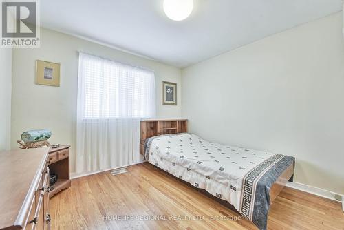 7190 Madiera Road, Mississauga, ON - Indoor Photo Showing Bedroom