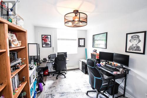 811 - 359 Geneva Street, St. Catharines (Fairview), ON - Indoor Photo Showing Office