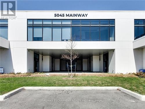 5045 Mainway, Burlington, ON 