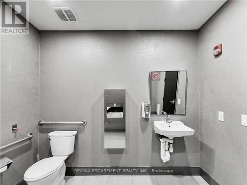 5045 Mainway, Burlington, ON 