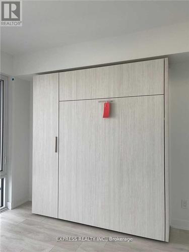 2007 - 501 Yonge Street, Toronto, ON - Indoor Photo Showing Other Room