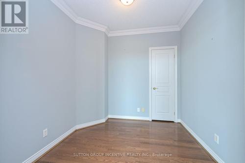 508 - 4 Briar Hill Heights, New Tecumseth, ON - Indoor Photo Showing Other Room