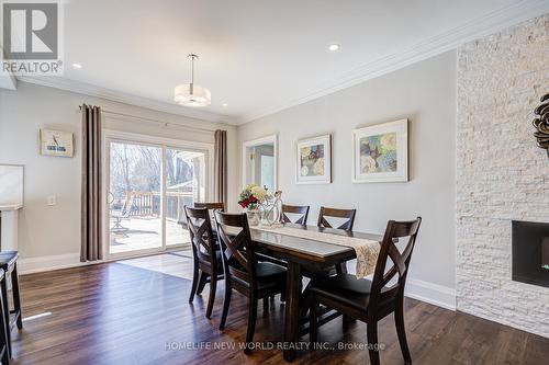 215 Willow Drive, Georgina, ON - Indoor Photo Showing Dining Room