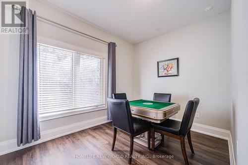 215 Willow Drive, Georgina, ON - Indoor Photo Showing Dining Room
