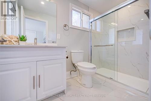 215 Willow Drive, Georgina, ON - Indoor Photo Showing Bathroom