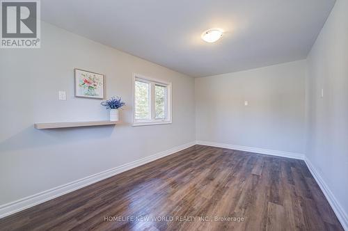 215 Willow Drive, Georgina, ON - Indoor Photo Showing Other Room