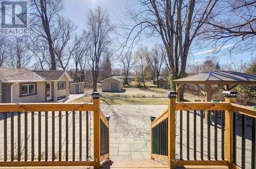 215 Willow Drive, Georgina, ON - Outdoor