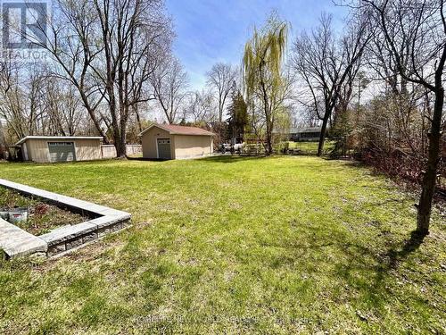 215 Willow Drive, Georgina, ON - Outdoor