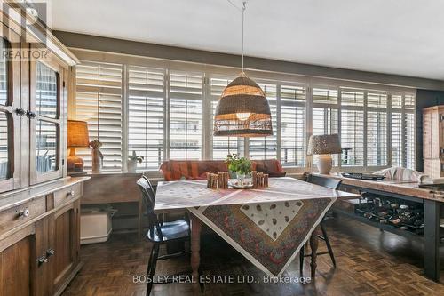 1001 - 575 Avenue Road Se, Toronto, ON - Indoor Photo Showing Dining Room