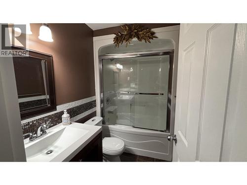 29 Plover Street, Kitimat, BC - Indoor Photo Showing Bathroom