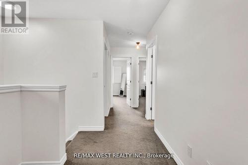 15 Severino Circle, West Lincoln, ON - Indoor Photo Showing Other Room