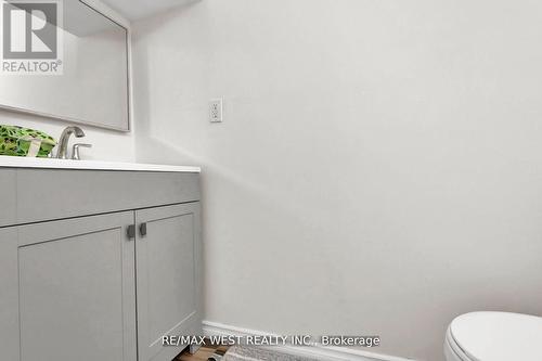 15 Severino Circle, West Lincoln, ON - Indoor Photo Showing Bathroom