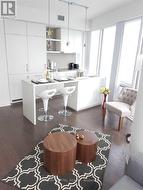 7002 - 88 HARBOUR STREET  Toronto, ON M5E 1X6