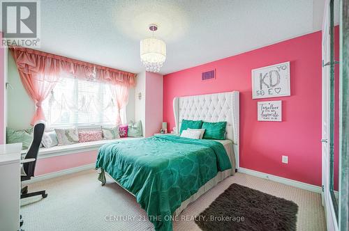 1 Lourakis Street, Richmond Hill, ON - Indoor Photo Showing Bedroom