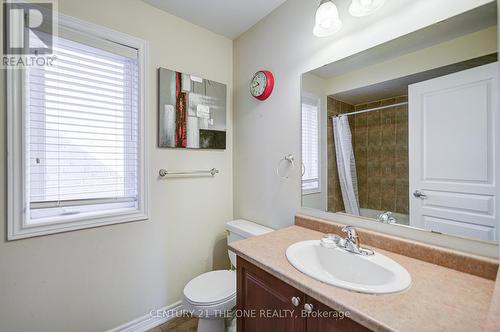 1 Lourakis Street, Richmond Hill, ON - Indoor Photo Showing Bathroom