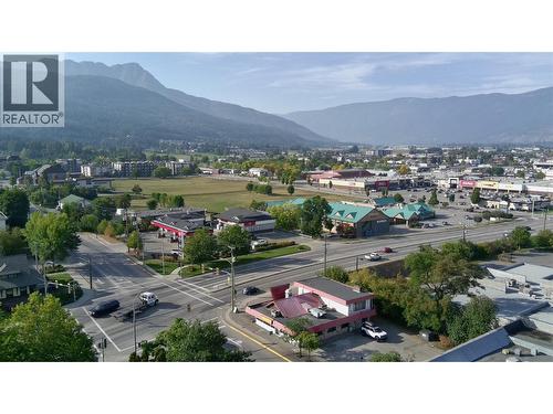 21 & 61 Shuswap Street Nw, Salmon Arm, BC 