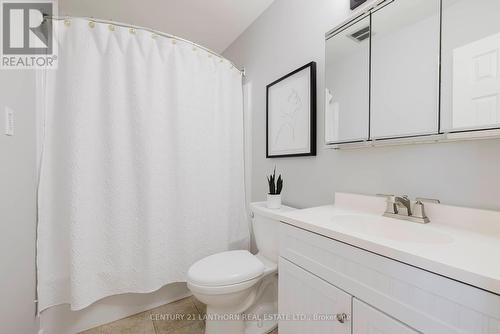 H - 201 North Park Street, Belleville (Belleville Ward), ON - Indoor Photo Showing Bathroom