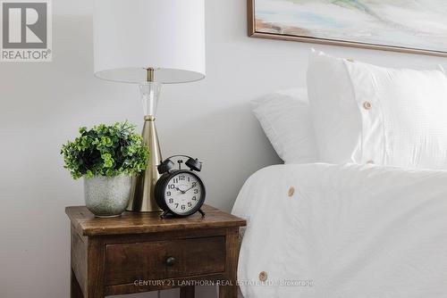 H - 201 North Park Street, Belleville (Belleville Ward), ON - Indoor Photo Showing Other Room