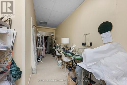 228-232 Raglan Street S, Renfrew, ON 