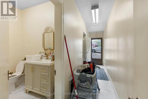 228-232 Raglan Street S, Renfrew, ON 