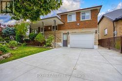 633 ROSSEAU ROAD  Hamilton, ON L8K 4T9