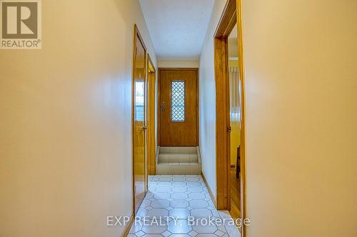 633 Rosseau Road, Hamilton, ON - Indoor Photo Showing Other Room