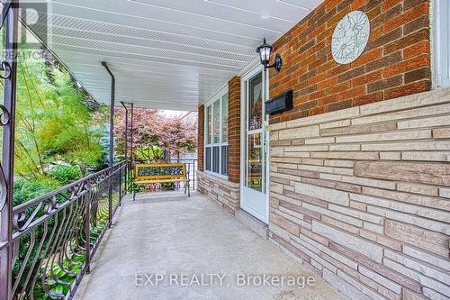 633 Rosseau Road, Hamilton, ON - Outdoor With Exterior