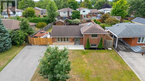 35 Hickery Place, Brantford, ON - Outdoor