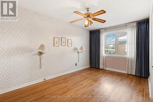 2023 Vincent Street, Ottawa, ON - Indoor Photo Showing Other Room