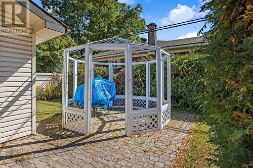 2023 Vincent Street, Ottawa, ON - Outdoor