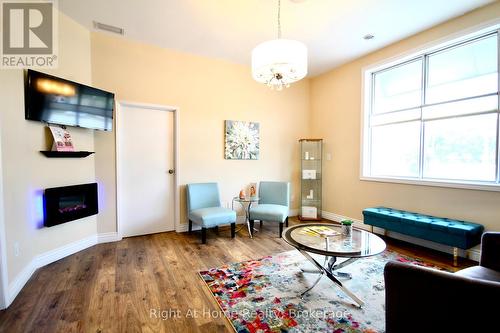 4169 King Street E, Kitchener, ON 