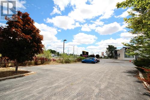 4169 King Street E, Kitchener, ON 