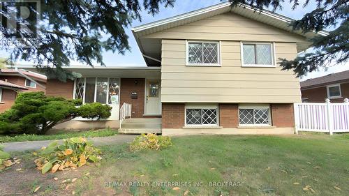 987 STEELE STREET  Port Colborne (Main Street), ON L3K 5A1