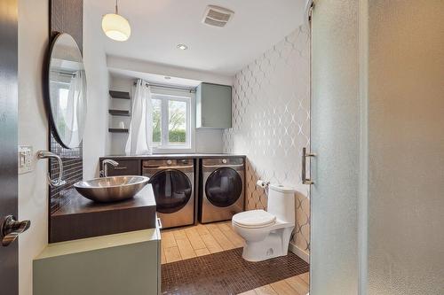 Laundry room - 165 32E Avenue, Terrebonne (Terrebonne), QC - Indoor Photo Showing Laundry Room