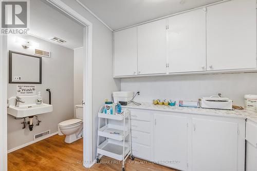 19/21 Dundas Street W, Greater Napanee (Greater Napanee), ON 