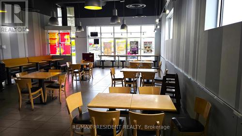 5 - 2969 Argentia Road, Mississauga, ON 