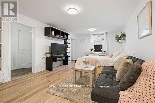 44 Regent Street, Kawartha Lakes (Lindsay), ON - Indoor