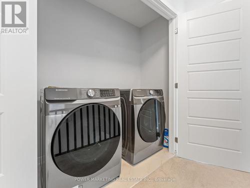 1017 Curraglass Walk, Ottawa, ON - Indoor Photo Showing Laundry Room