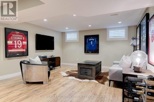 640 George Street, Burlington, ON - Indoor