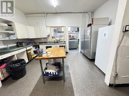 109 Front St, Hawk Junction, ON 