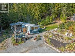 1137 36th Avenue N  Creston, BC V0B 1G1