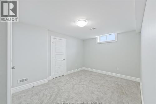 442 Caserta, Lakeshore, ON - Indoor Photo Showing Other Room