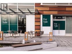 1613 CAPILANO ROAD  North Vancouver, BC V7P 0E5