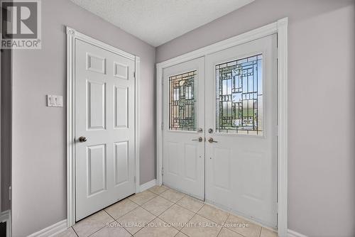 684 Exceller Circle, Newmarket, ON - Indoor Photo Showing Other Room