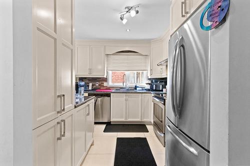 Kitchen - 1004 Rue Thierry, Montréal (Lasalle), QC - Indoor Photo Showing Kitchen