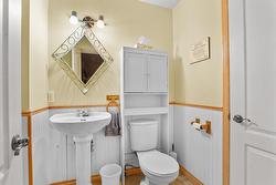 Powder room - 