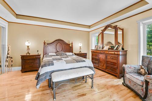 Primary bedroom - 21 Rue Du Domaine-Dancoste, Sainte-Marguerite-Du-Lac-Masson, QC - Indoor Photo Showing Bedroom