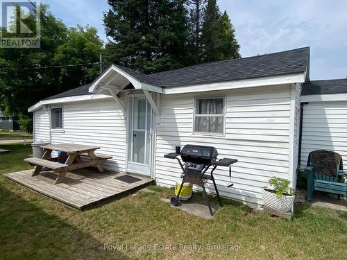 #4 - 104 Third Avenue N, South Bruce Peninsula, ON - Outdoor With Exterior