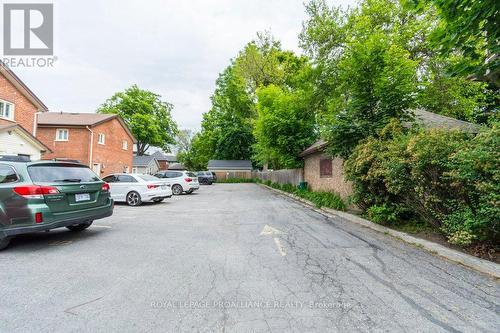 5 - 233 John Street, Belleville (Belleville Ward), ON - Outdoor